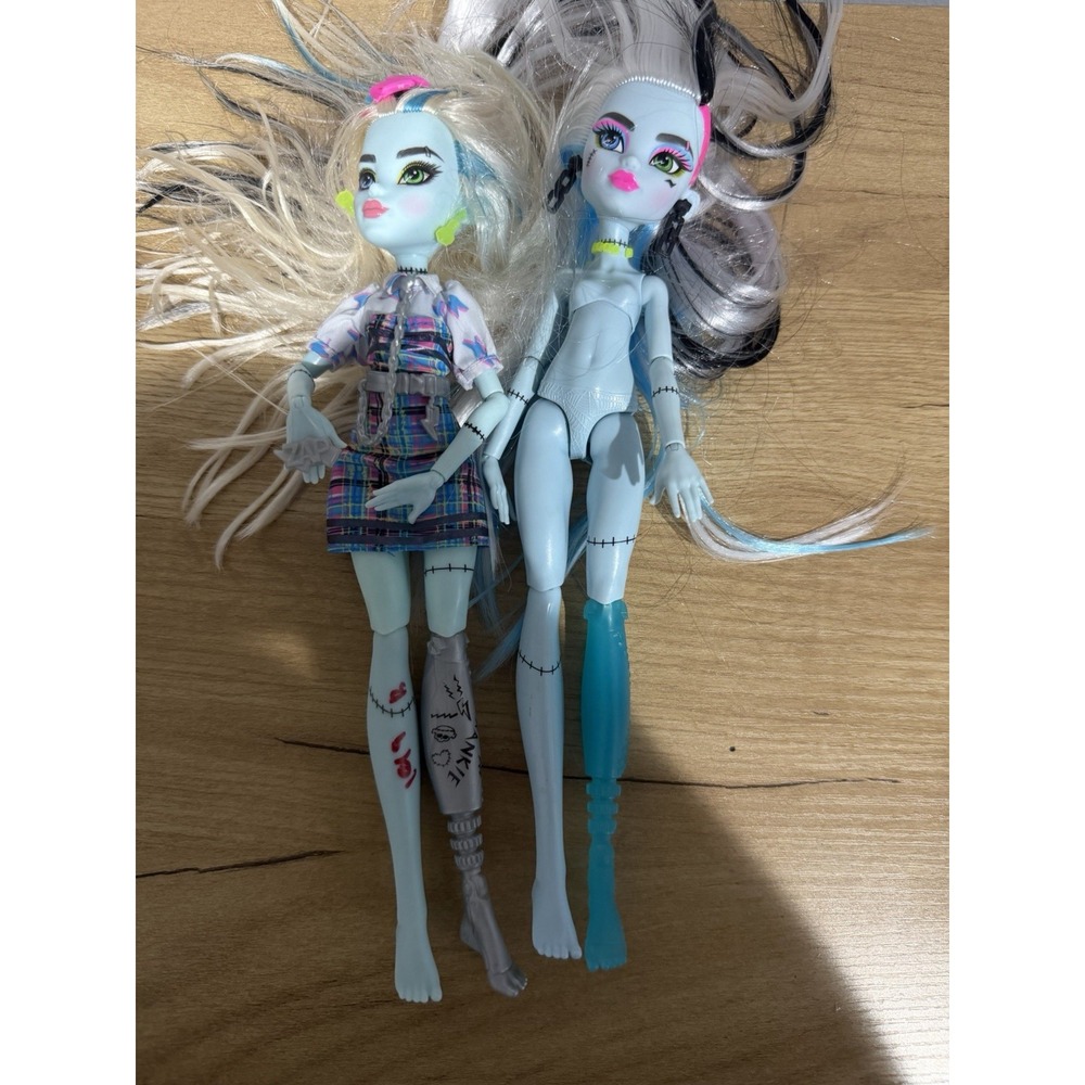 2 Monster High Skulltimate Secrets Frankie Stein Doll Only